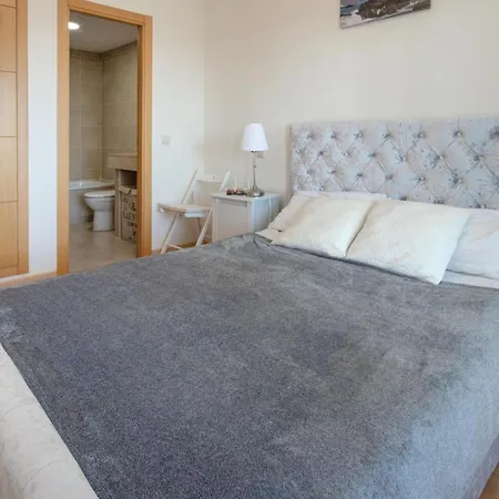 1 Bedroom Awesome In *